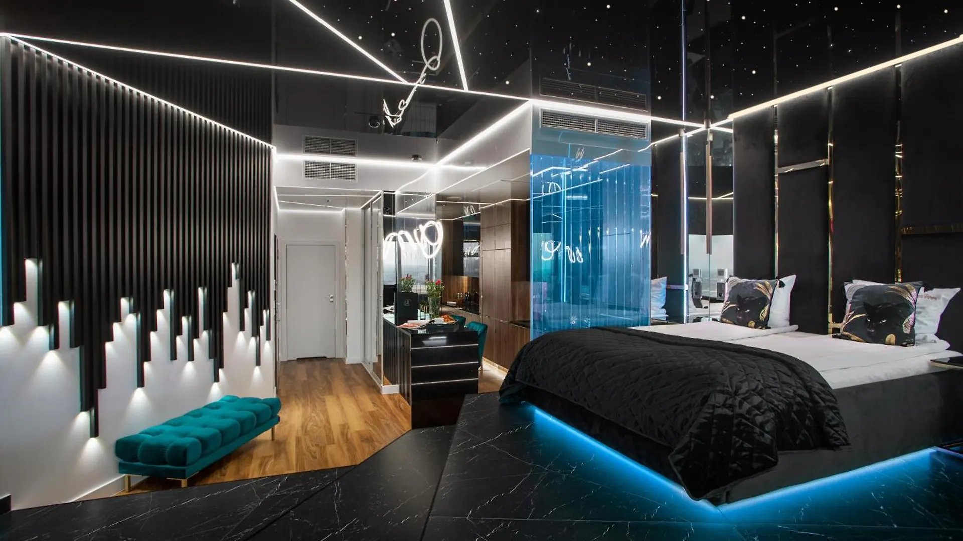Apartamenty Sky Tower Z Jakuzzi Przy Oknie Wrocław