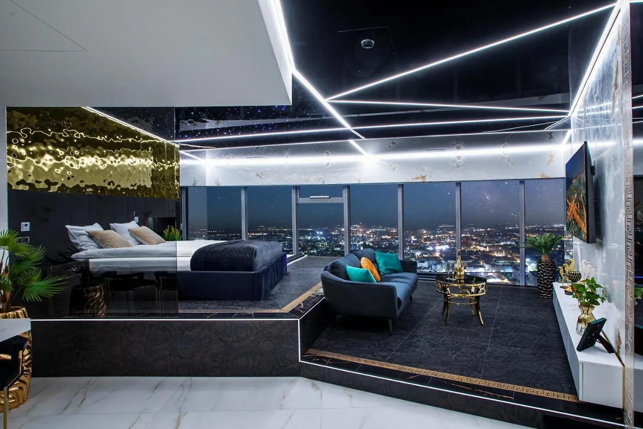 Apartamenty Sky Tower Z Jakuzzi Przy Oknie Wroclaw