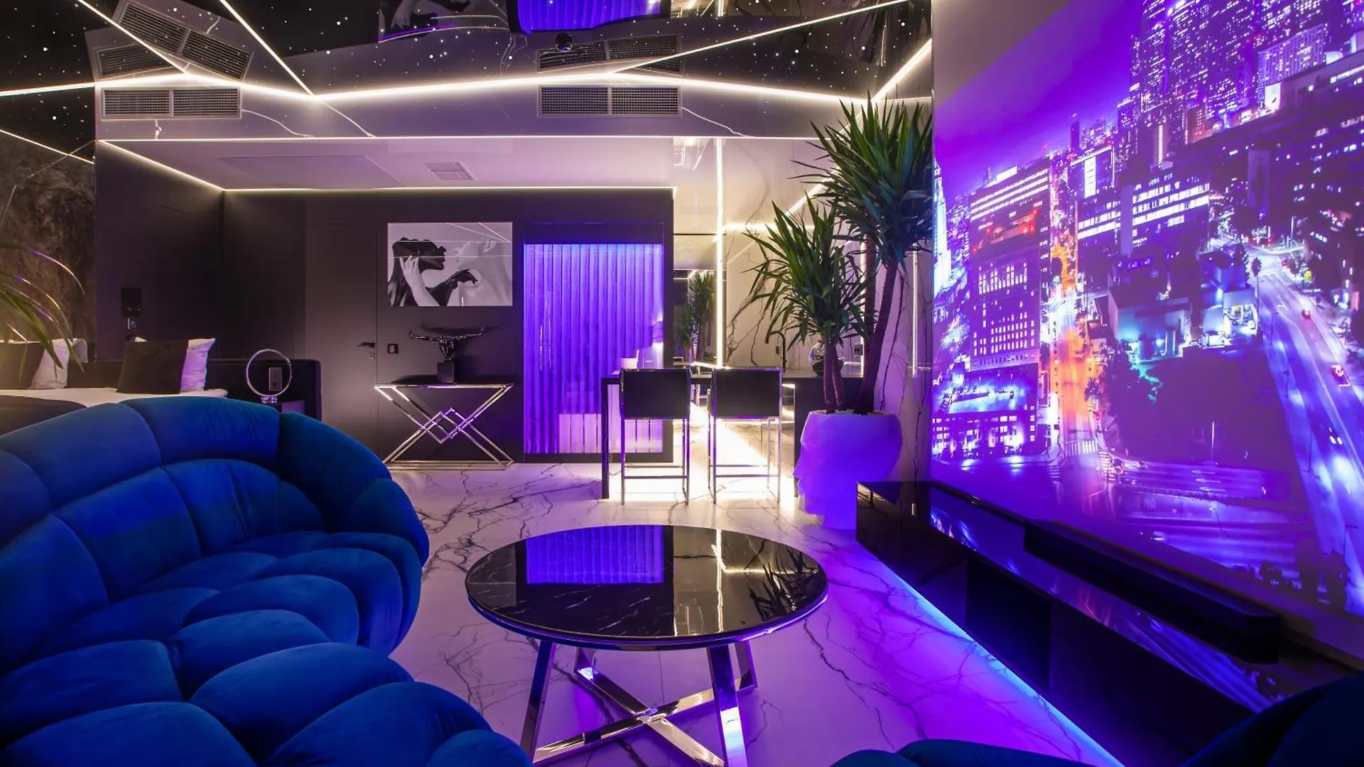 Apartamenty Sky Tower Z Jakuzzi Przy Oknie Wroclaw Apartment