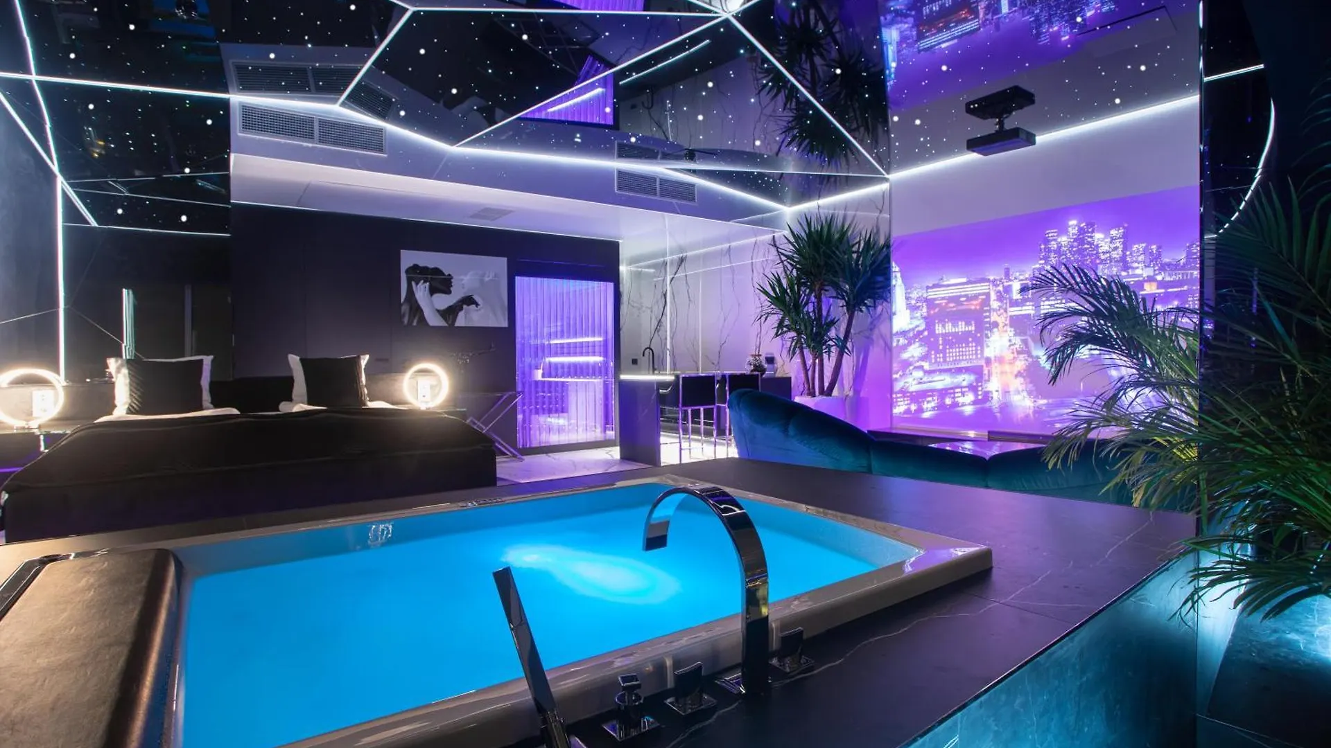 Apartamenty Sky Tower Z Jakuzzi Przy Oknie Wroclaw Apartment