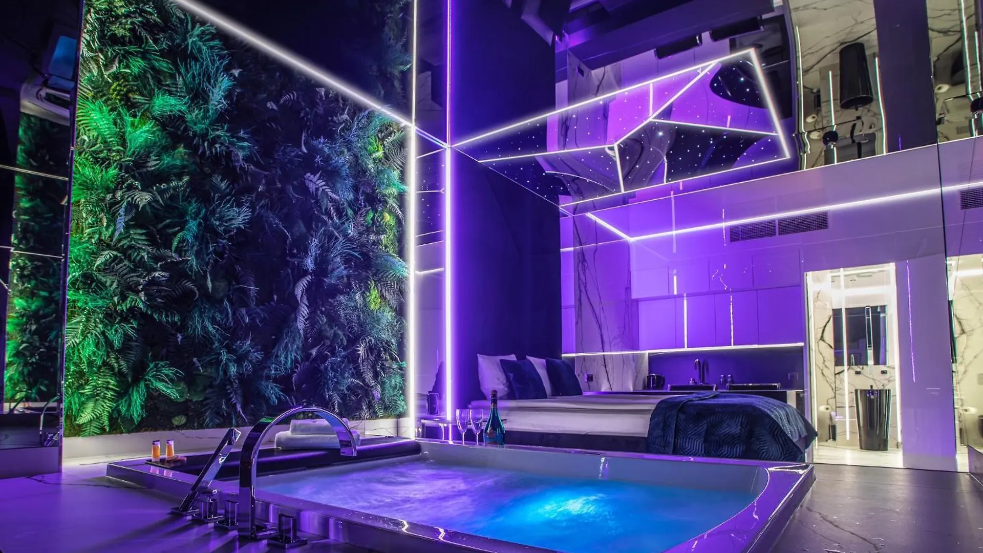 Apartamenty Sky Tower Z Jakuzzi Przy Oknie Wroclaw Apartment
